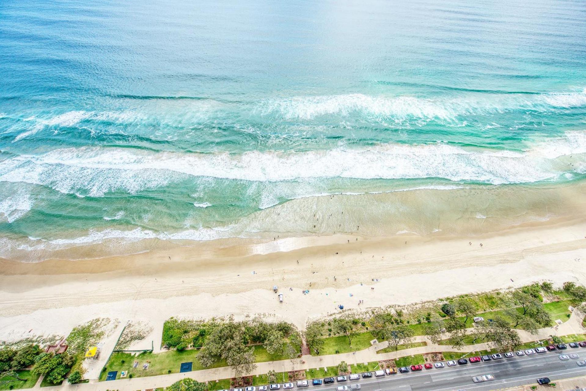 Surfers Paradise New Beachfront Apartments Gold Coast Exterior photo