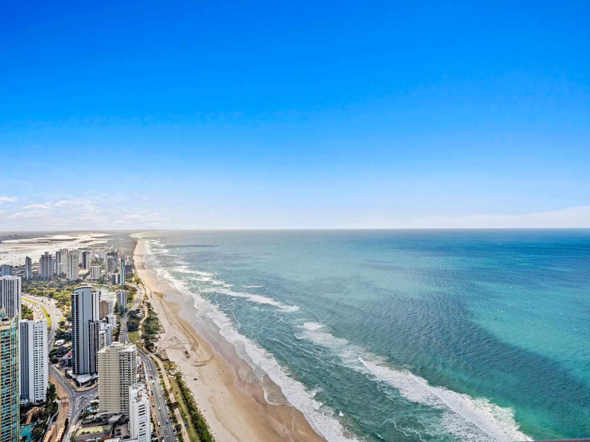 Surfers Paradise New Beachfront Apartments Gold Coast Exterior photo