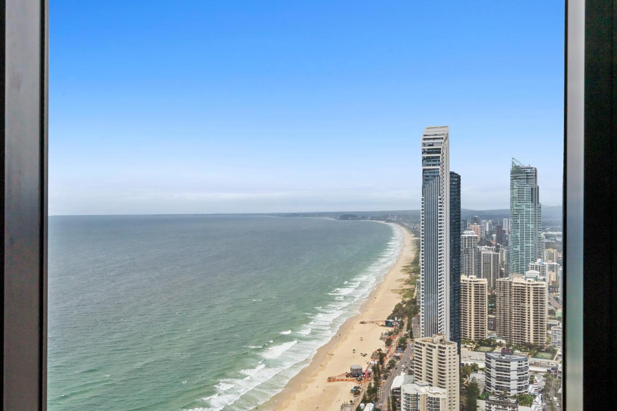 Surfers Paradise New Beachfront Apartments Gold Coast Exterior photo