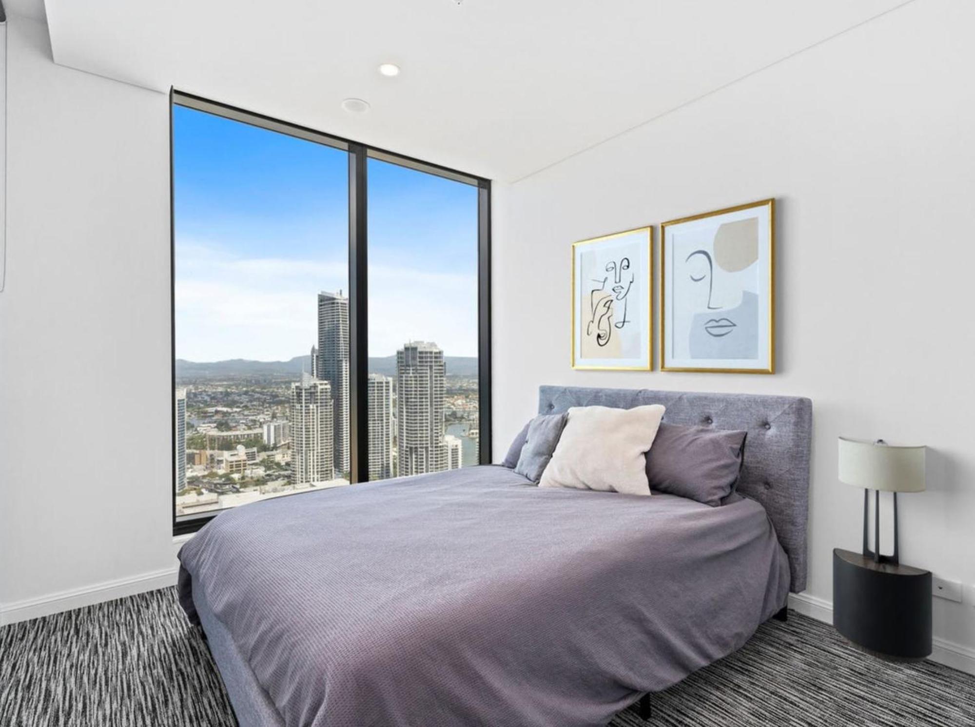 Surfers Paradise New Beachfront Apartments Gold Coast Exterior photo